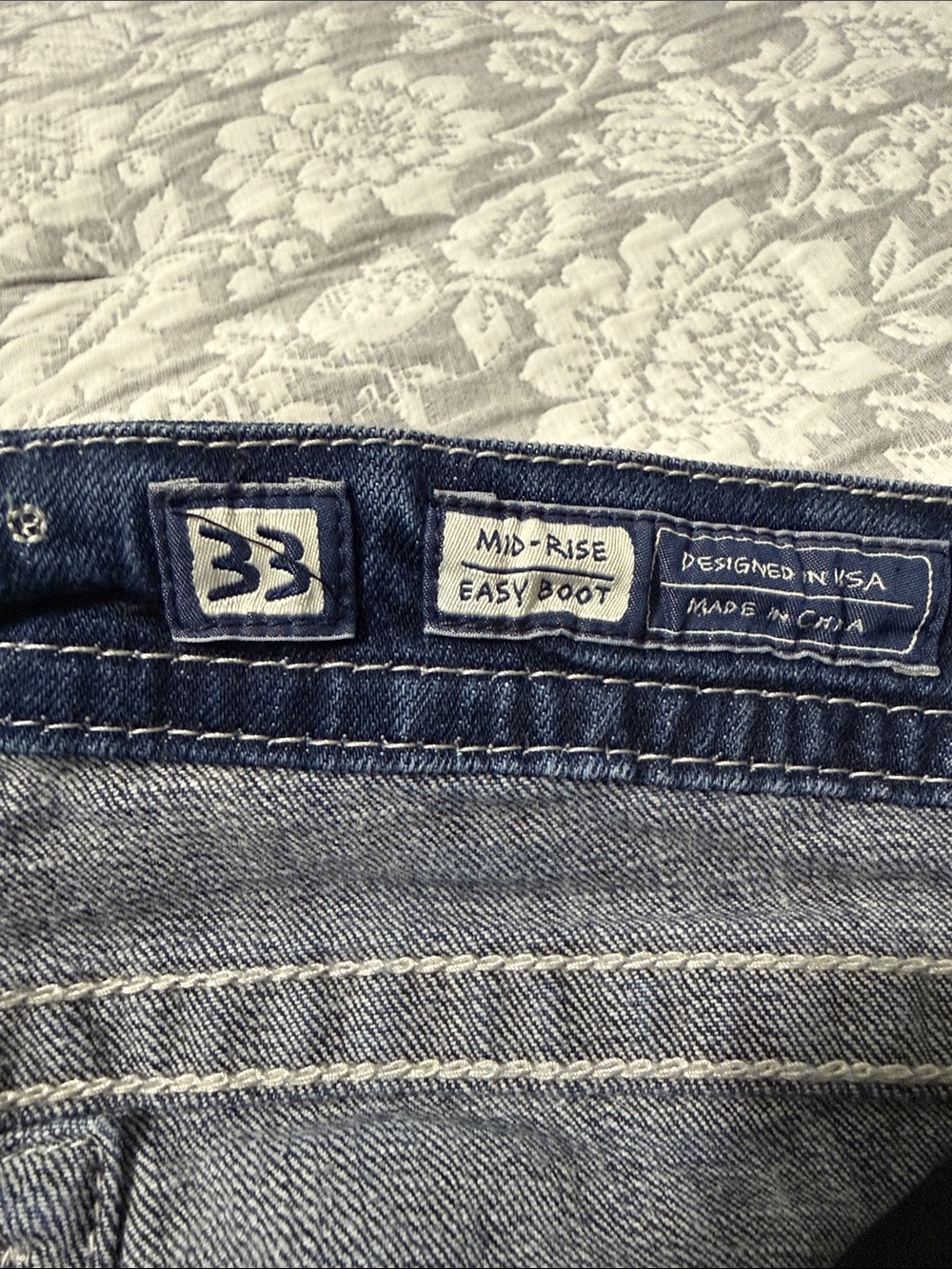 Miss Me Indigo Boot Cut Jeans with Embellished Back Pockets - Picture 3 of 4